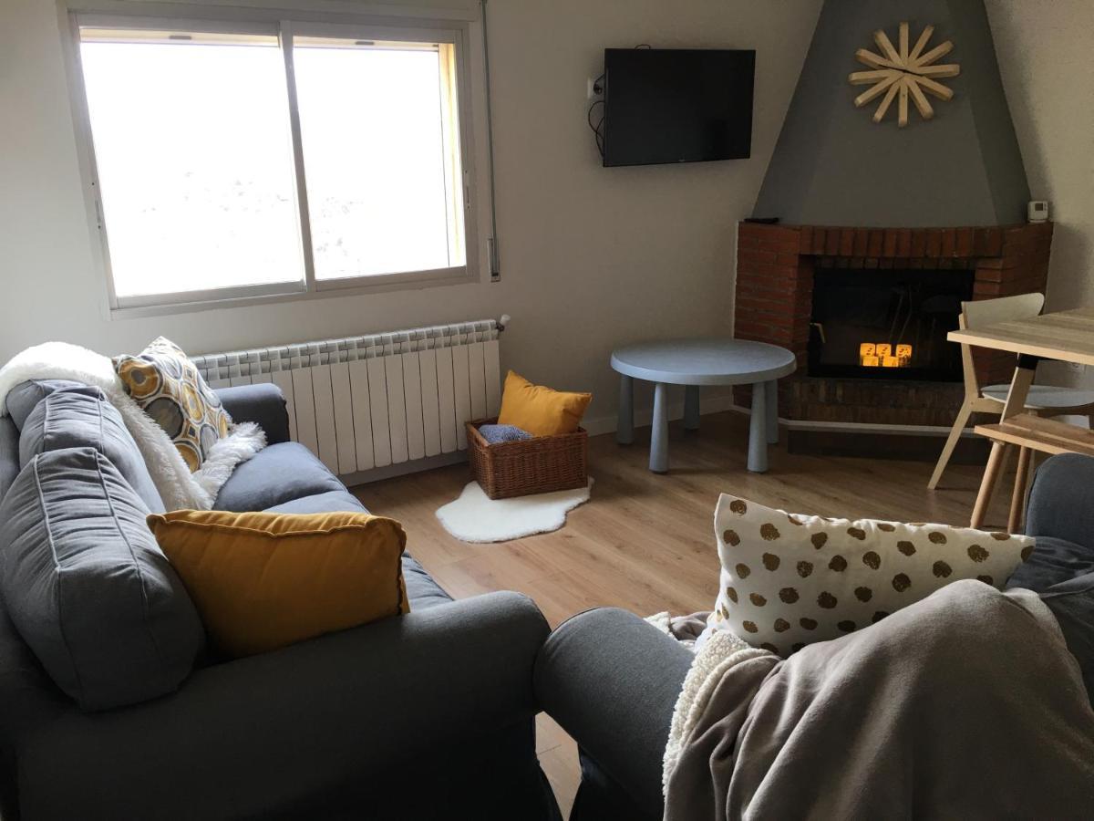 Apartaments La Pertusa 1R Piso Corca  外观 照片