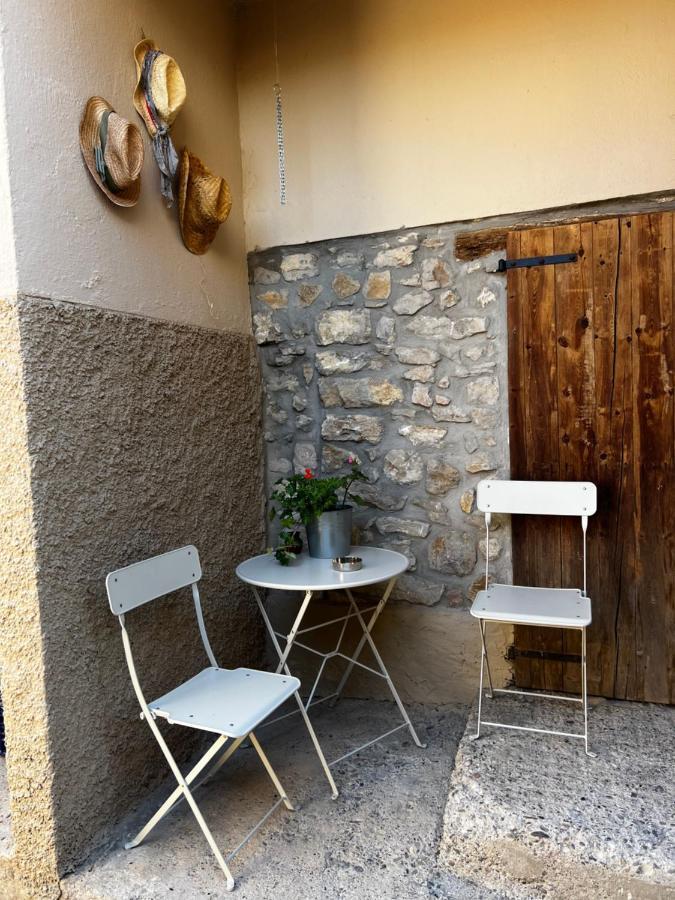 Apartaments La Pertusa 1R Piso Corca  外观 照片