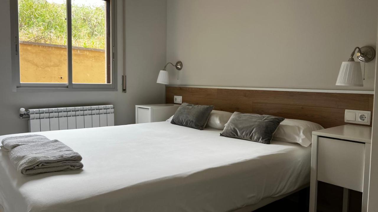 Apartaments La Pertusa 1R Piso Corca  外观 照片