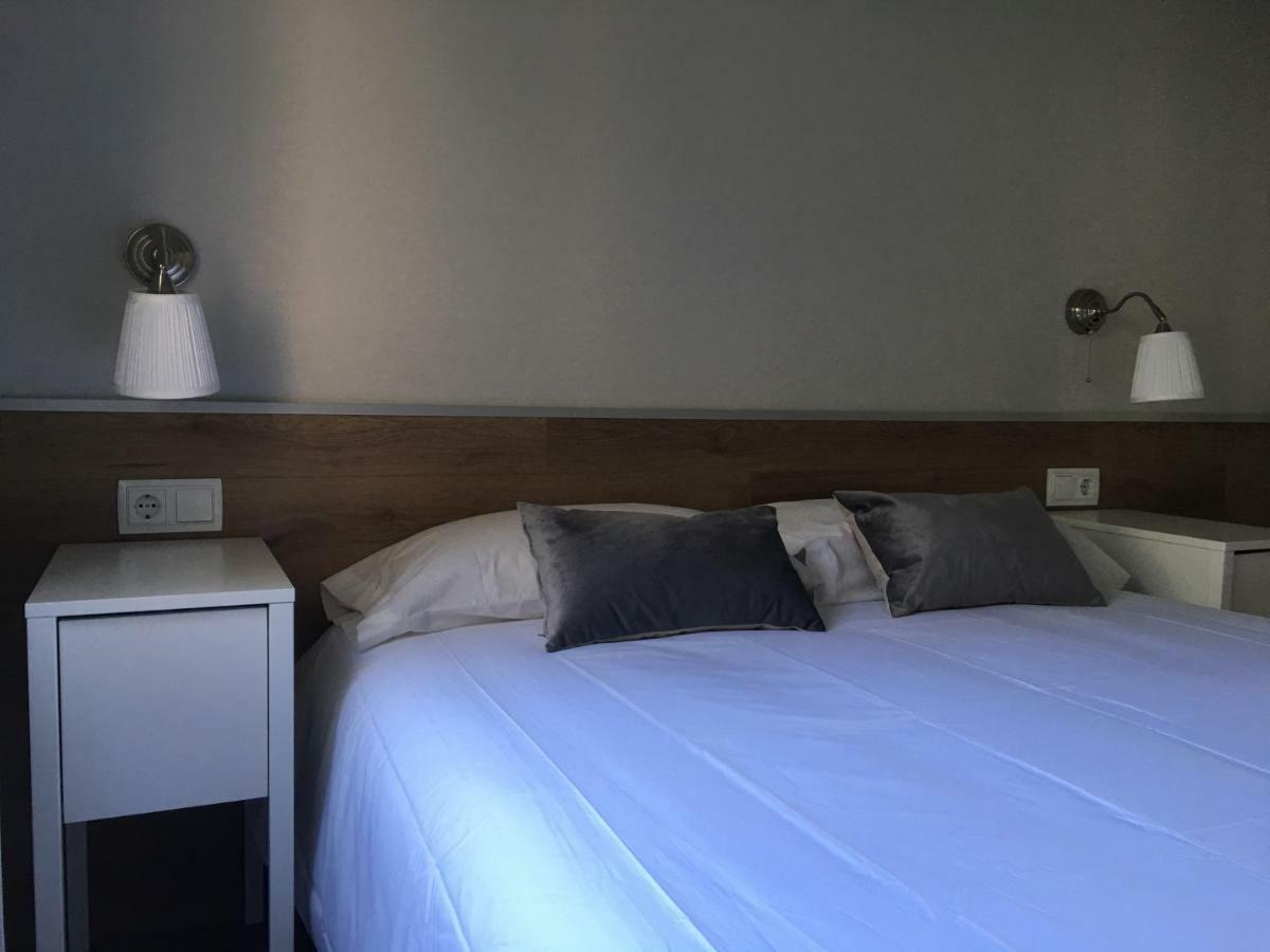 Apartaments La Pertusa 1R Piso Corca  外观 照片