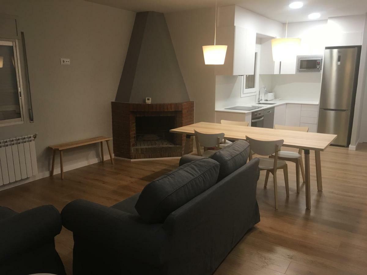 Apartaments La Pertusa 1R Piso Corca  外观 照片